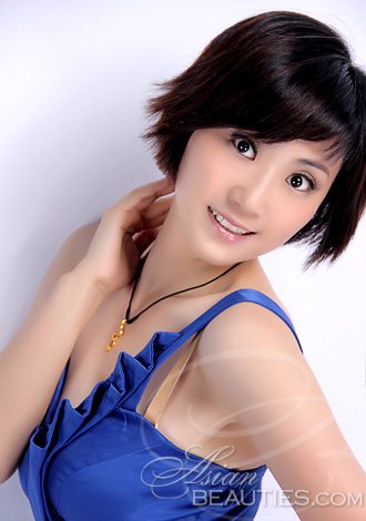 Welcome to our photo gallery! Take a look at dating Asian girl Hui