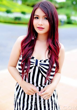 member , Thailand: Pornpitchaya from Chiang Mai, 29 yo, hair color Red
