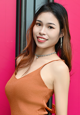 Gorgeous profiles only: pretty Thai member Chunxiang from Nanning